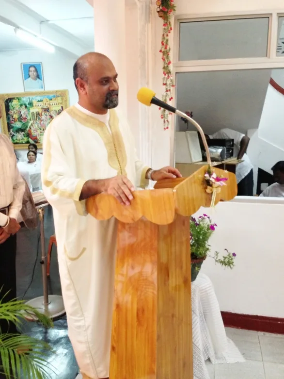 Younus AlGohar at a public event